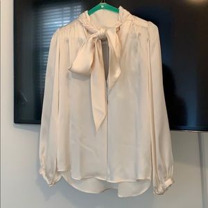 Tracy Feith creme pussy bow blouse size xp or xs